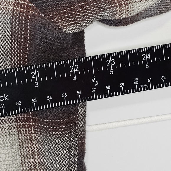 Kuhl Men's Medium Plaid Flannel Button Down Shirt - Brown, Gray, White - Picture 7 of 9